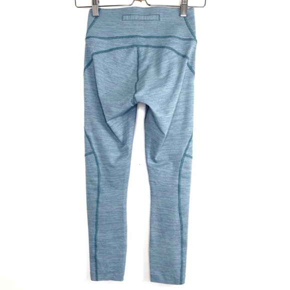 Outdoor Voices Core 3/4 Leggings Workout Tights Light Blue Green - Picture 4 of 9